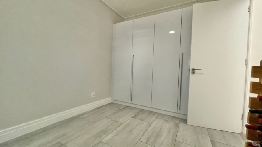 To Let 3 Bedroom Property for Rent in Paardevlei Western Cape